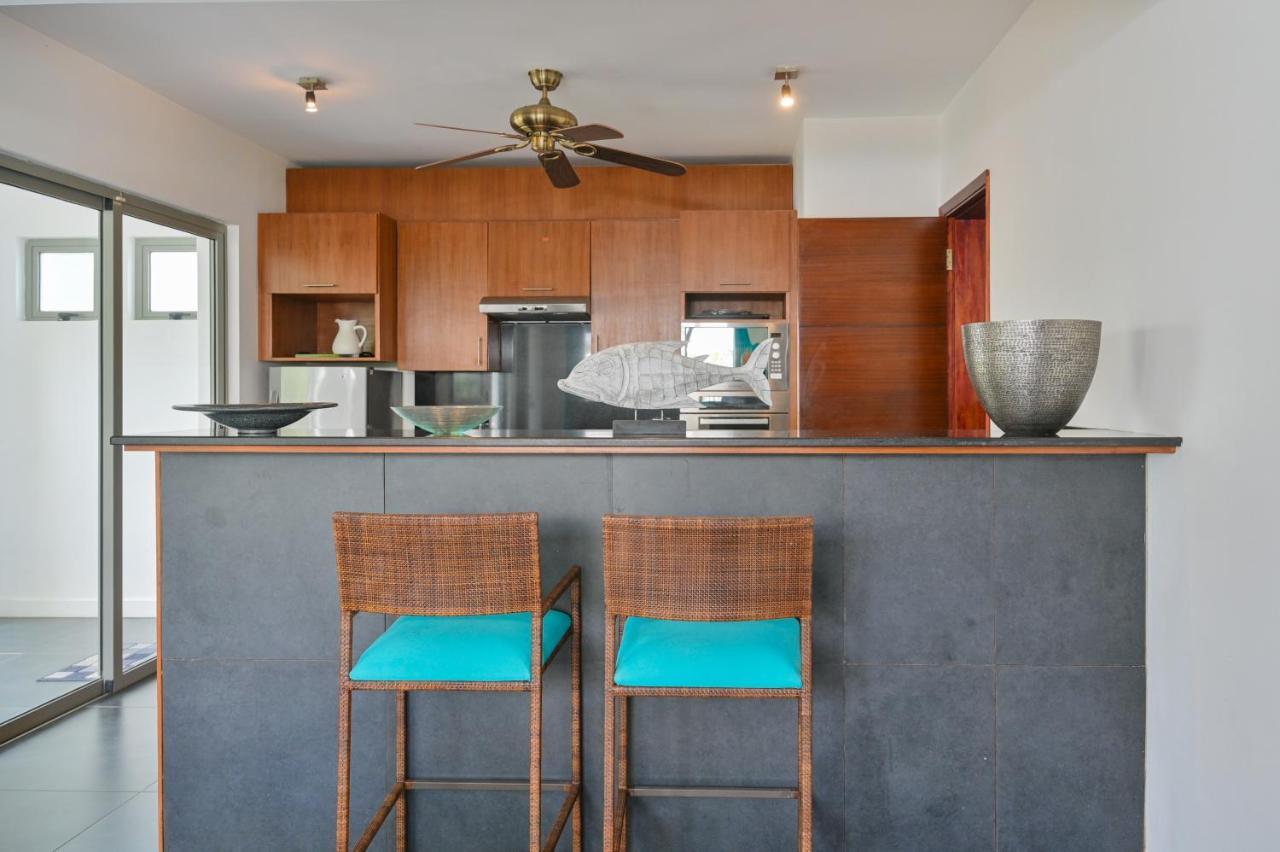Villa Horizon By Dream Escapes, Beachfront Villa Pointe aux Canonniers Bagian luar foto