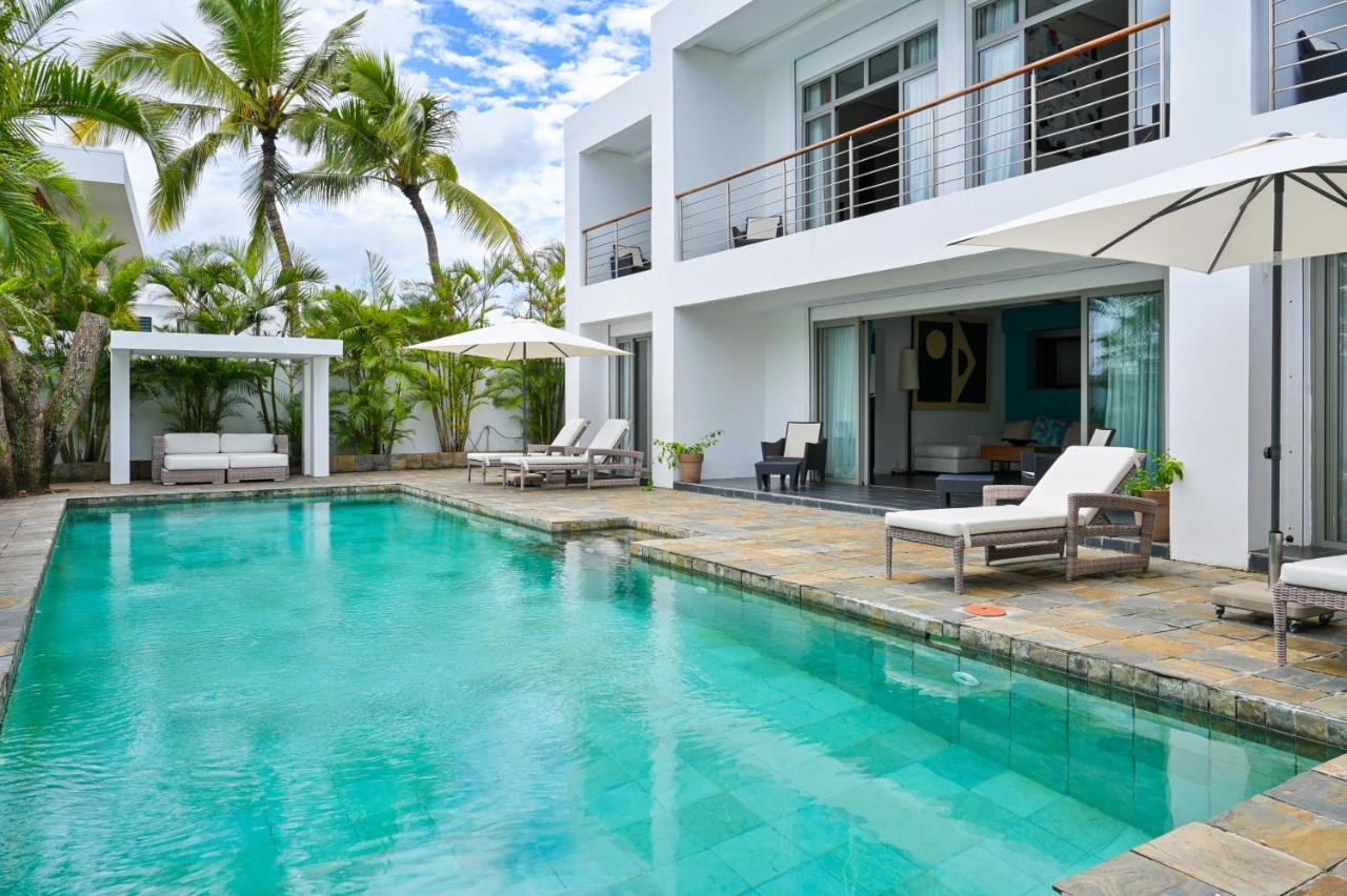 Villa Horizon By Dream Escapes, Beachfront Villa Pointe aux Canonniers Bagian luar foto