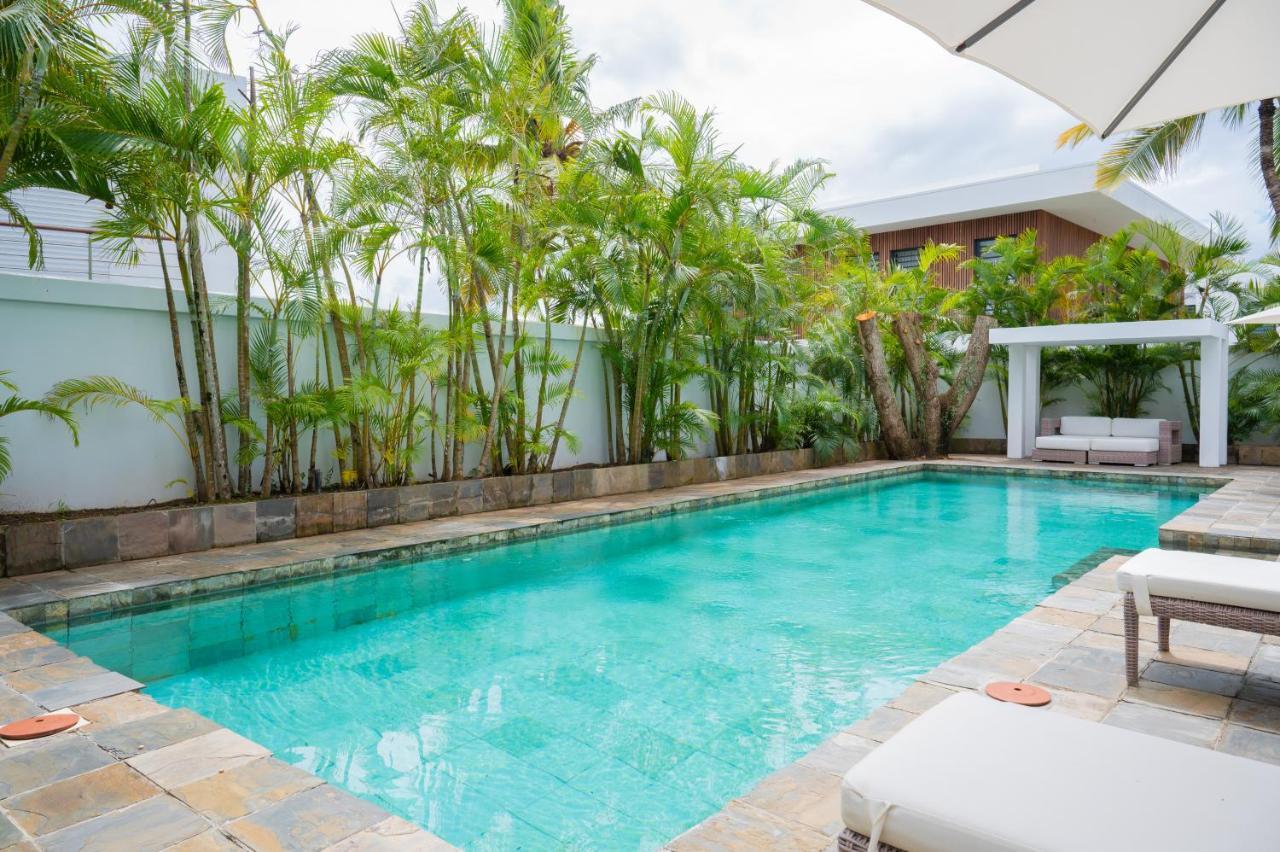 Villa Horizon By Dream Escapes, Beachfront Villa Pointe aux Canonniers Bagian luar foto